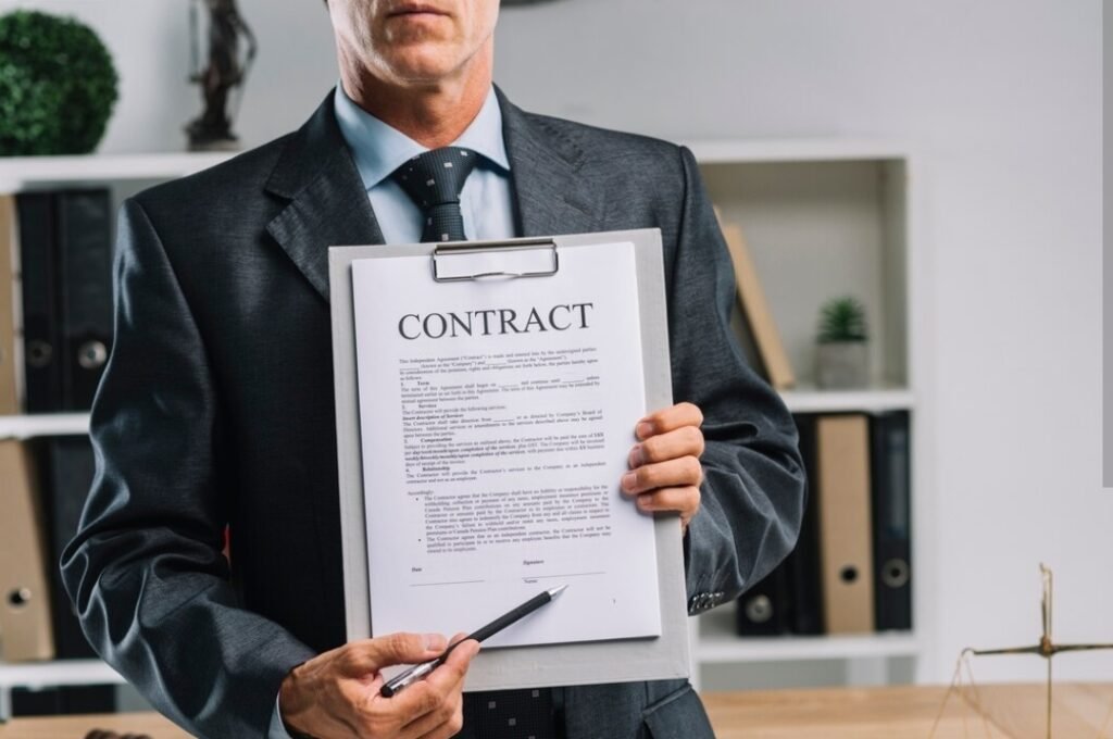 Business Contract Lawyer